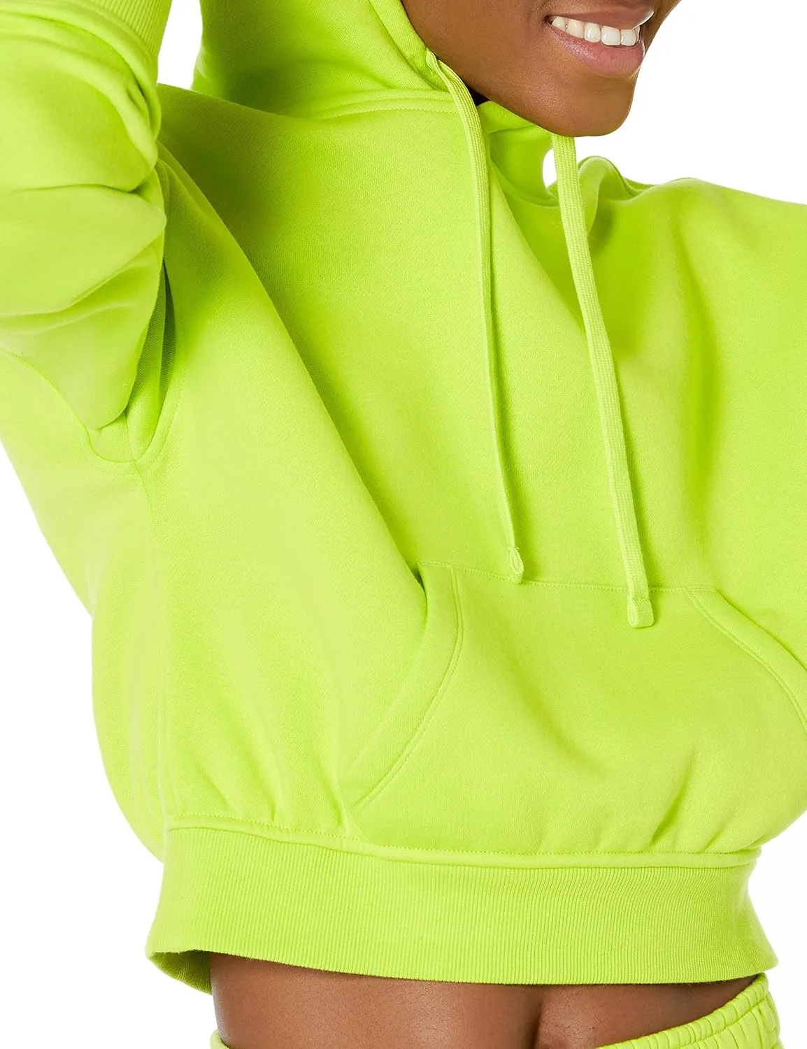 Amazon Essentials Womens Hoodies - Crop Pullover Sweatshirt (Available in Plus Size)