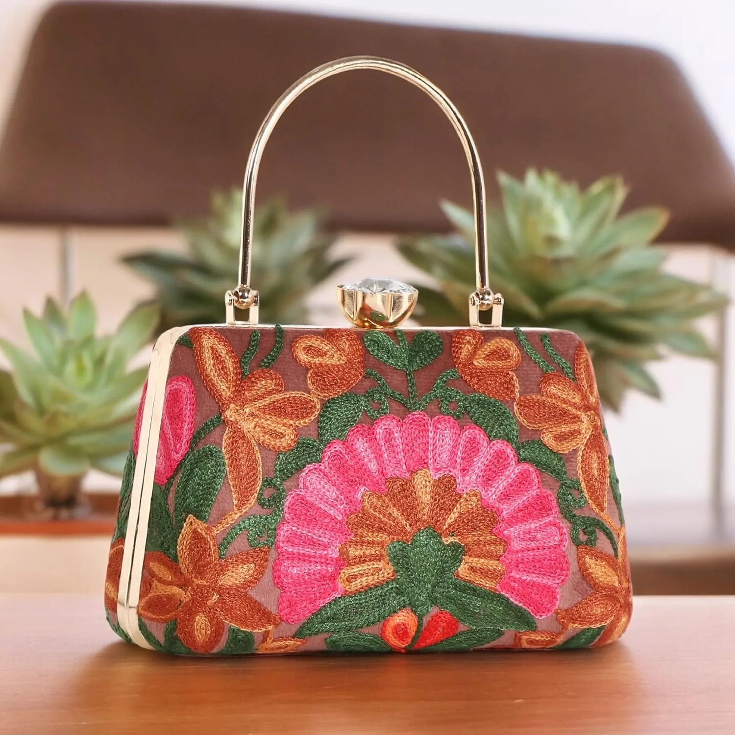 Embroidery Wedding/Party Bridal Type Sling/Clutch Bag