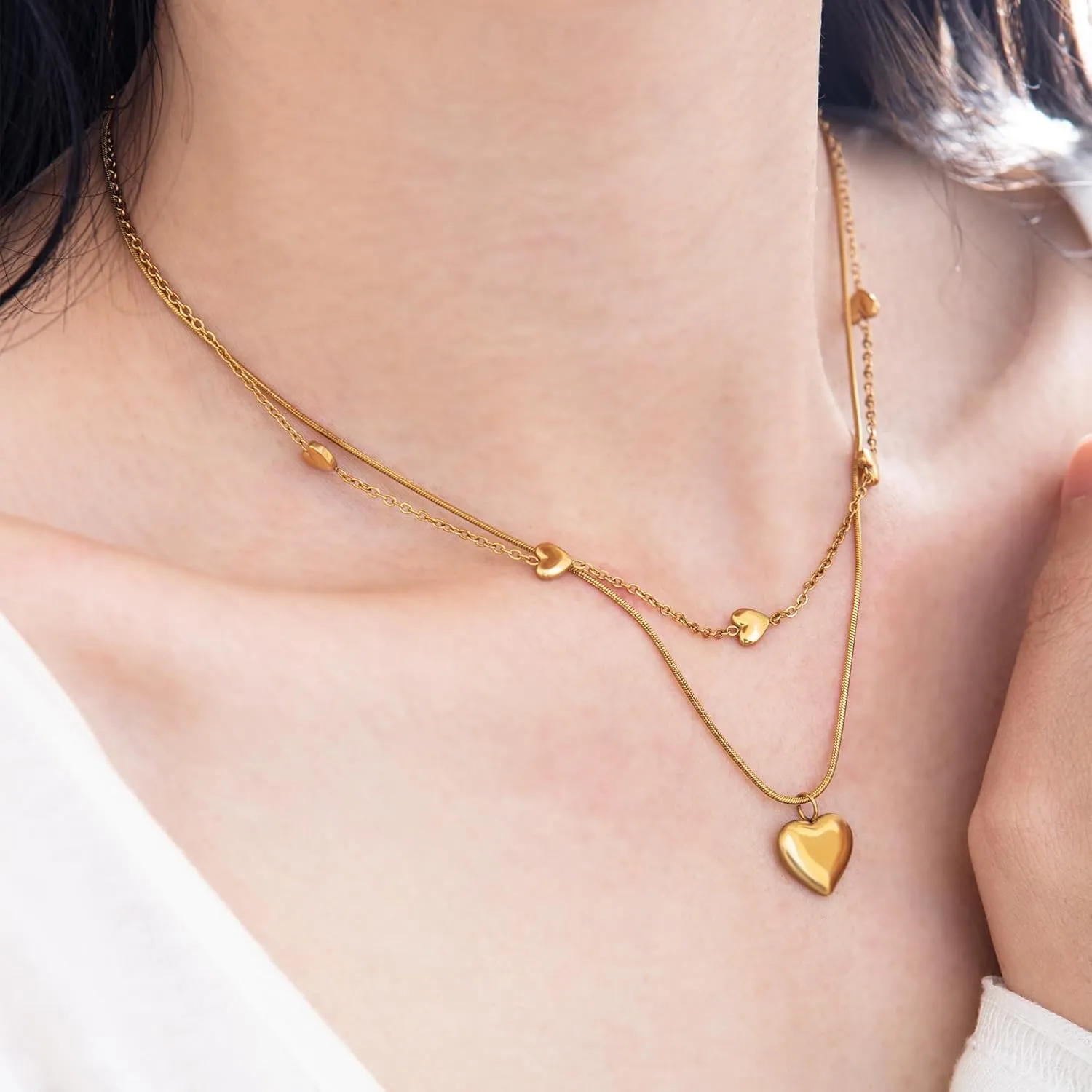 Heart Chain Necklaces Gold Heart Necklaces Layered Stainless Steel Jewelry Choker Pendant Necklace Heart Necklace for Women