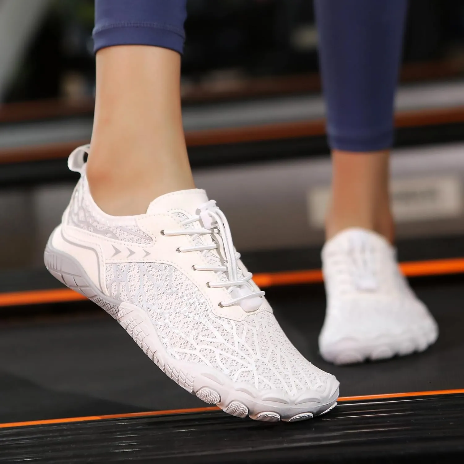 Hike Barefoot Shoes Ultra Light Breathable Non-Slip Athletic Footwear Comfort Wide Width Running Shoes for Women Men All-Match Sneakers On Feet All Day