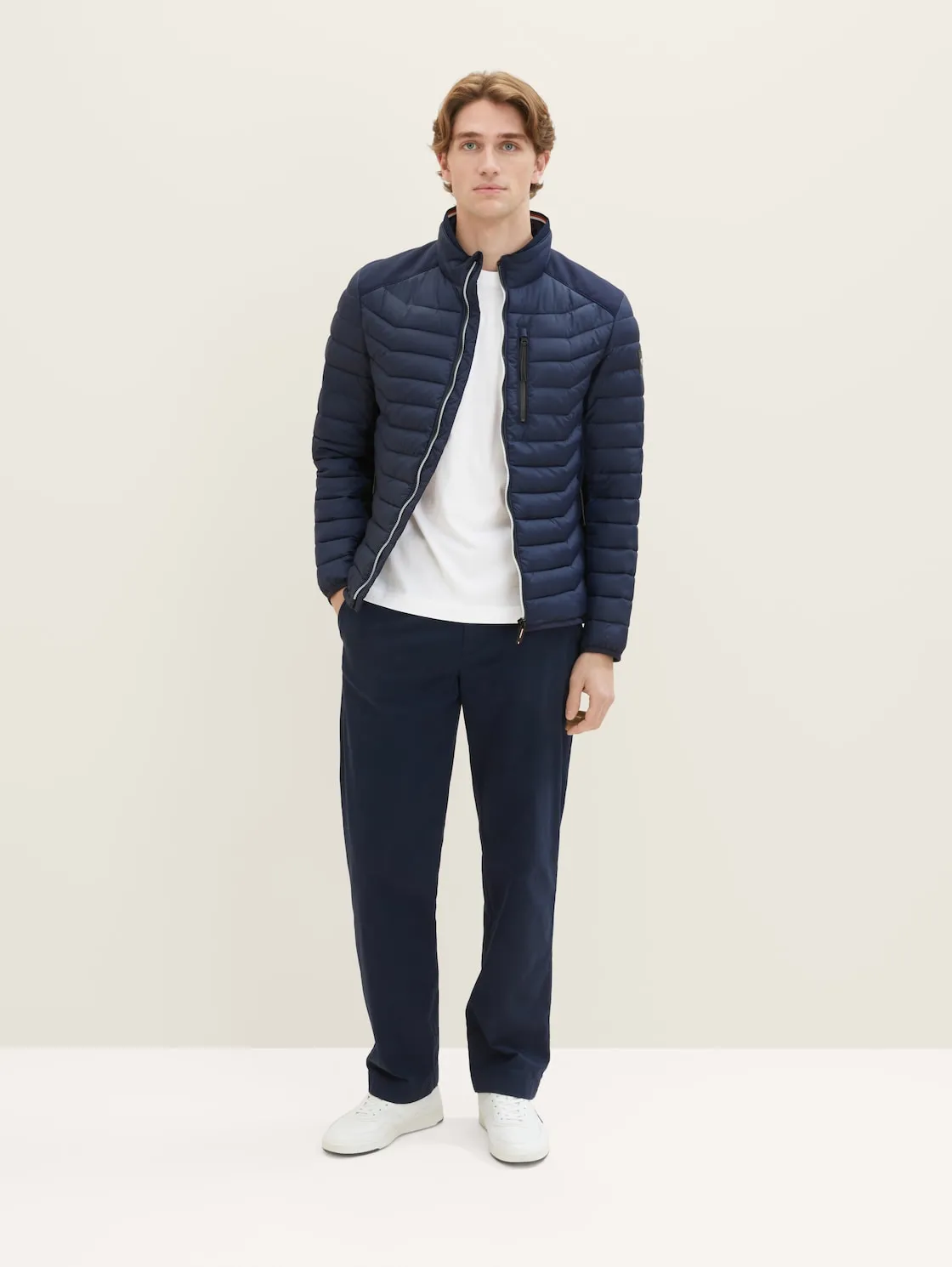 HYBRID JACKET