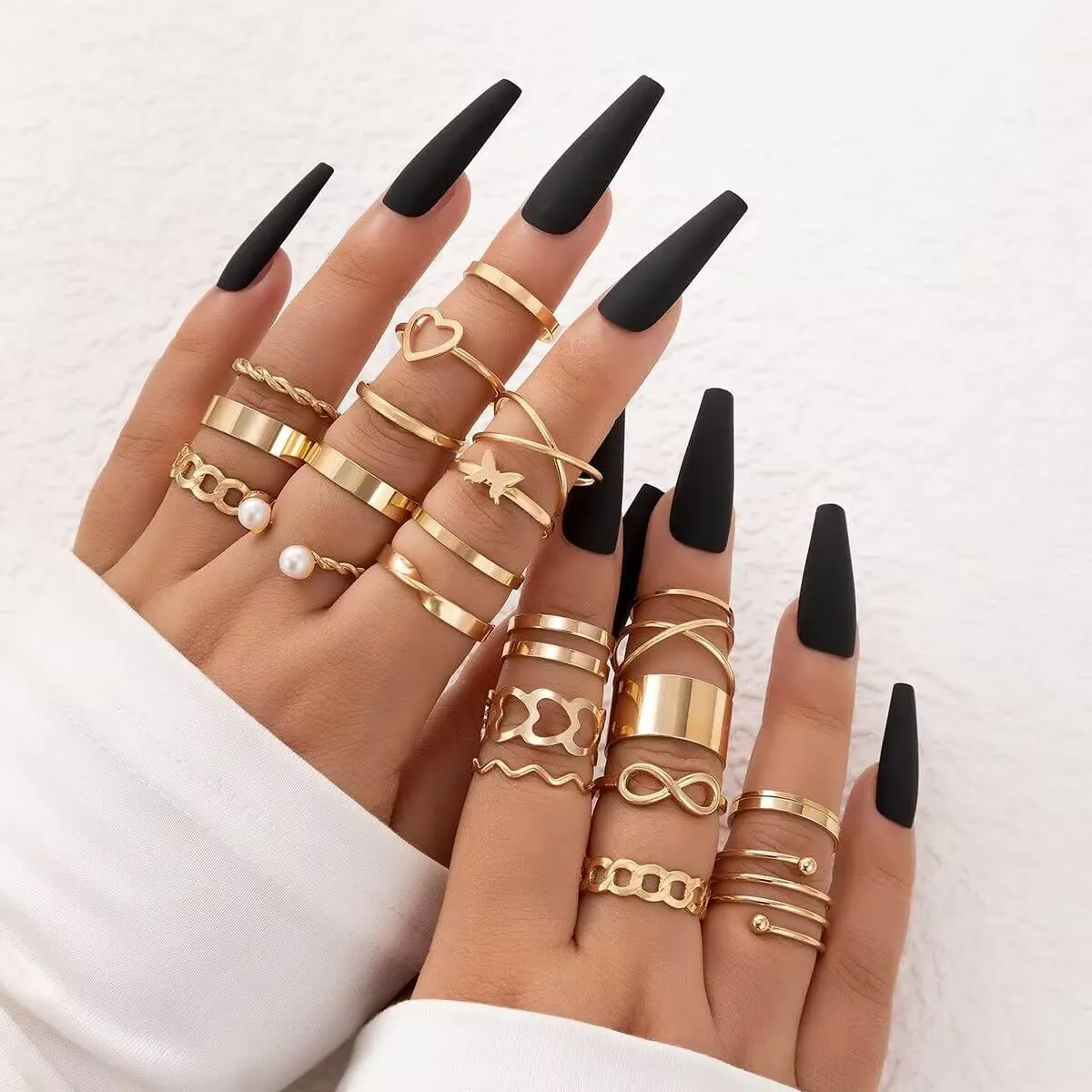 INENIMARTJ Boho Rings for Women Teen Girls,Gold Stacking Rings Set Vintage Knuckle Stackable Moon Star Snake Butterfly Heart Flower Leaf Top Finger Rings