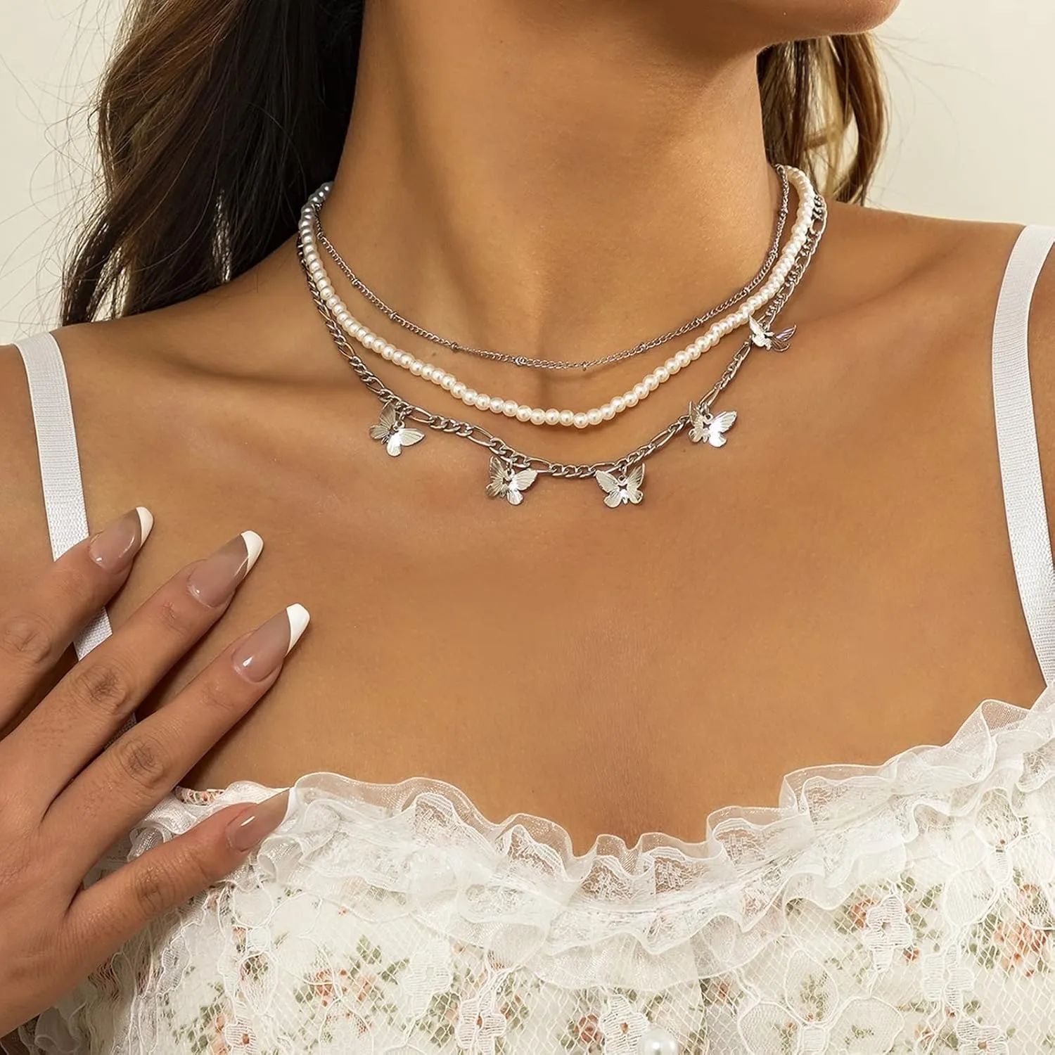 Layered Necklace for Women, Layered Necklaces for Women Butterfly Pearl Pendant Chain Necklaces for Women Girls, 3 Pieces