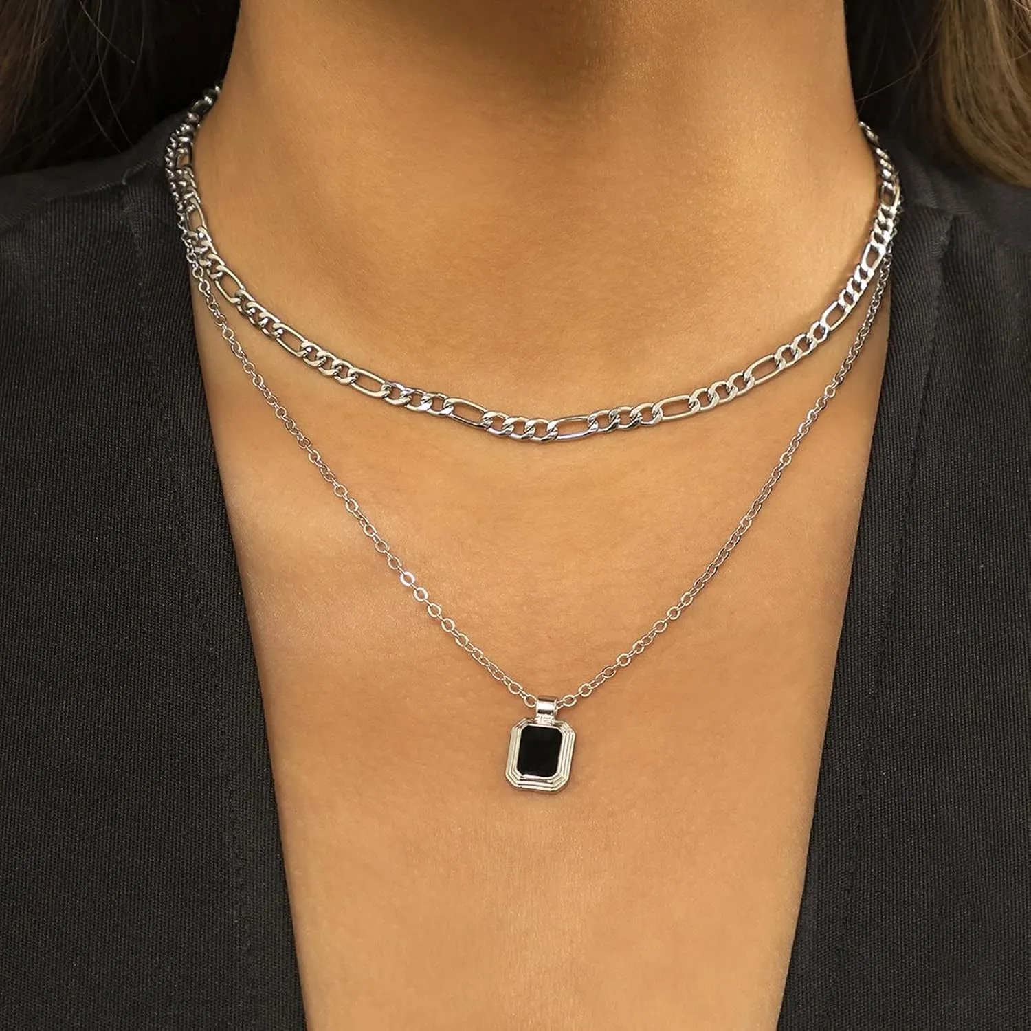 Minimalist Layering Necklaces for Women, Gold Necklace Teen 2 Layer Pendant Necklaces Square Drip Design Birthday Wedding Jewelry