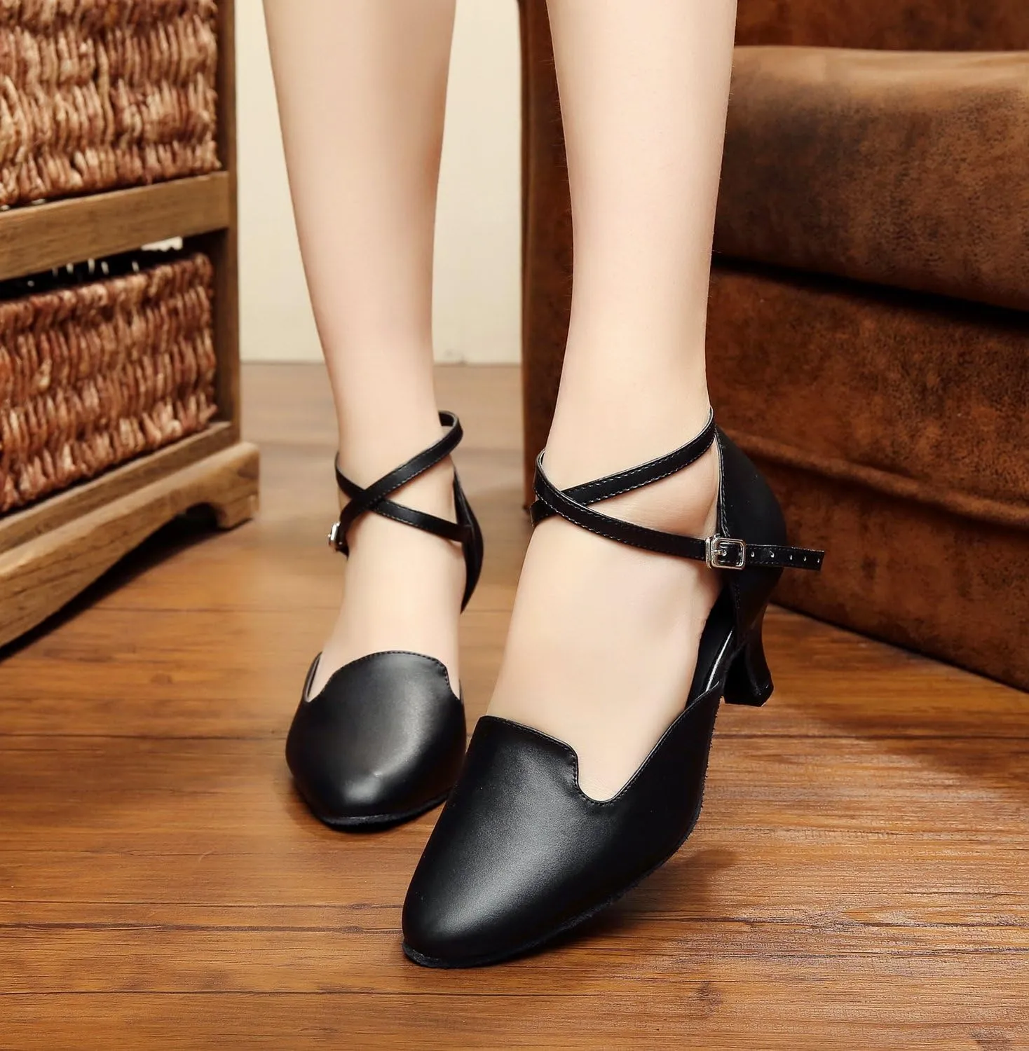 Minishion TQJ7068 Women's Closed Toe Leather Tango Latin Ballroom Dance Pumps Shoes