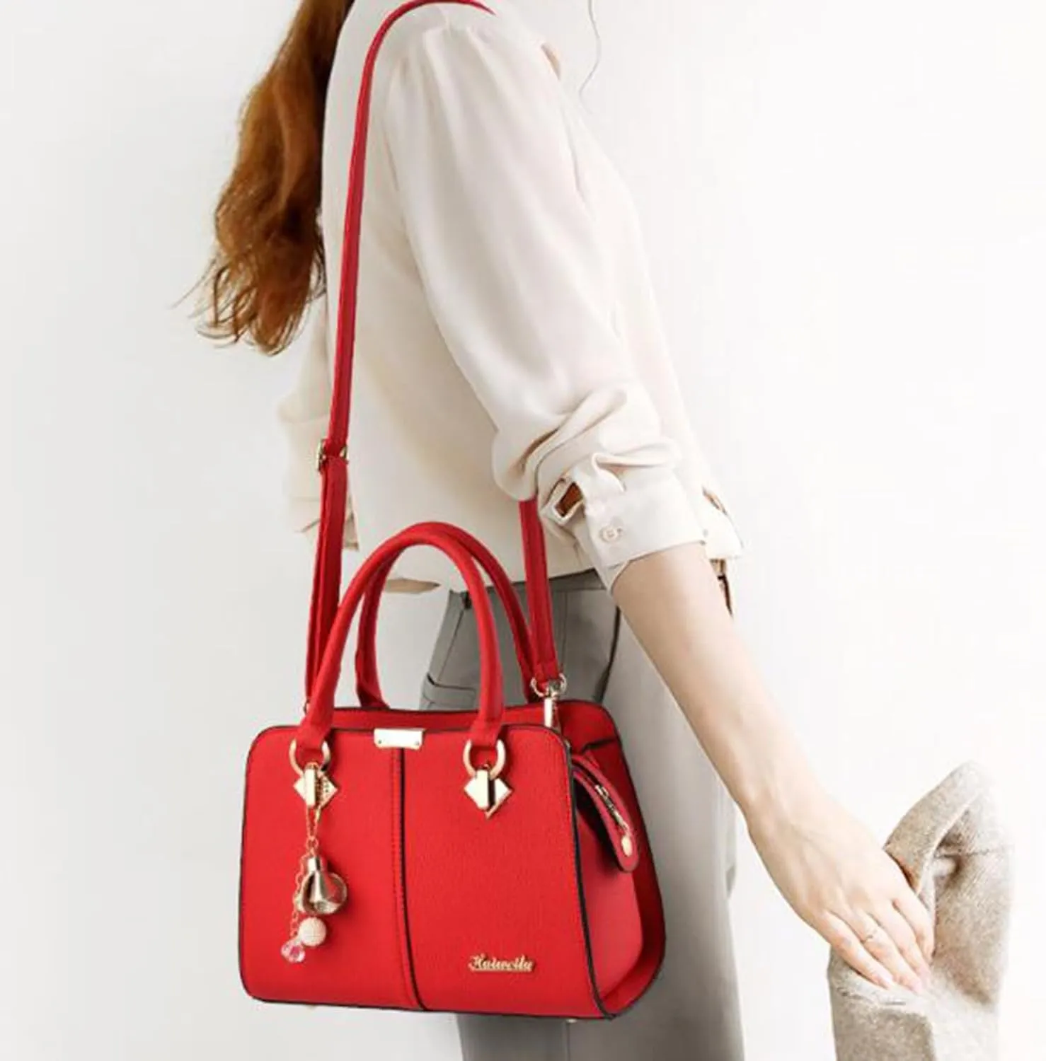 Multi Pocket Shoulder Bags for Woman Lightweight Quilted Leather Handbags for Women Nylon Quilted Shoulder Purse(Red)