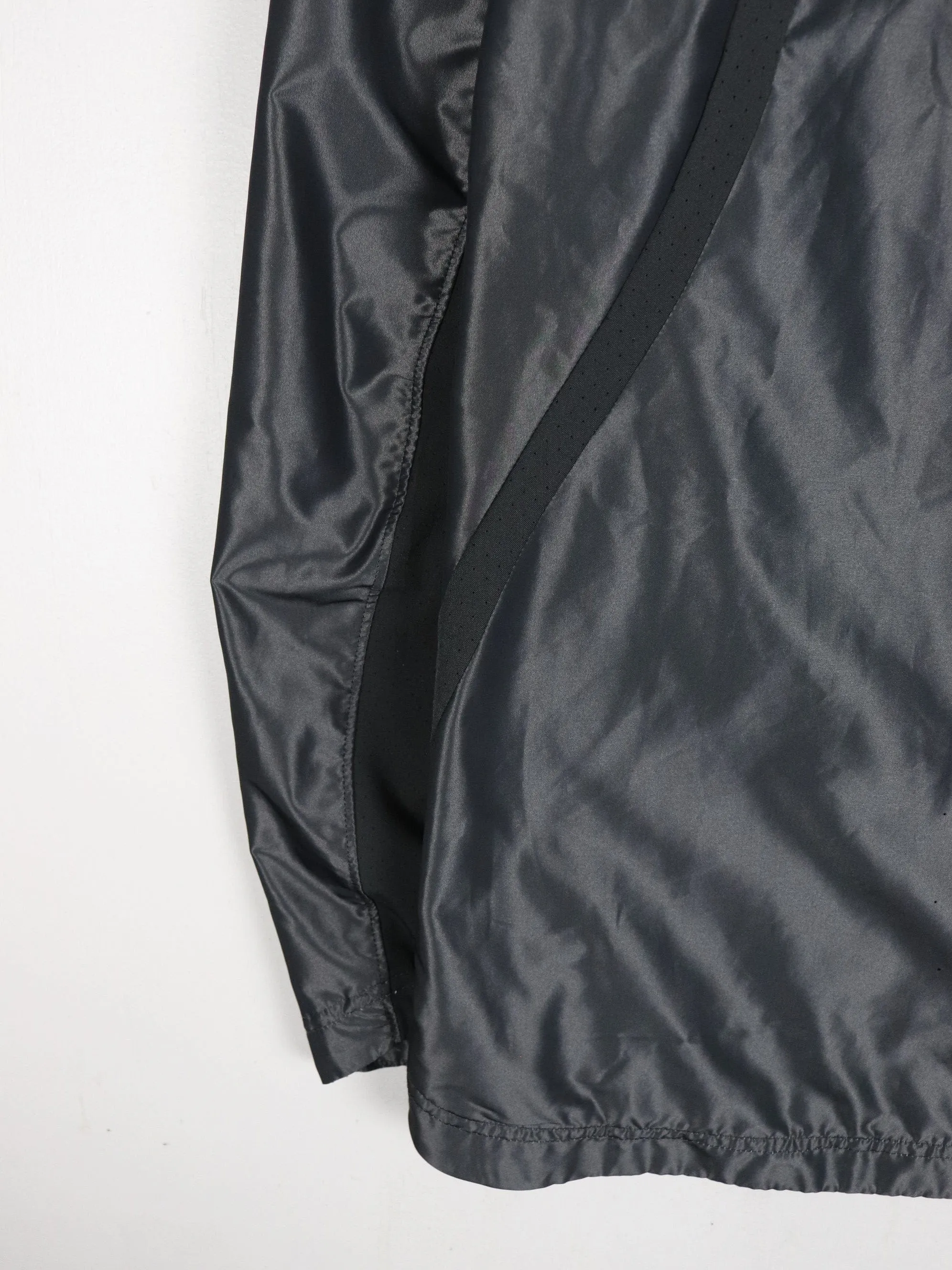 Nike Shield Jacket Mens Small Grey Full ZIiWindbreaker