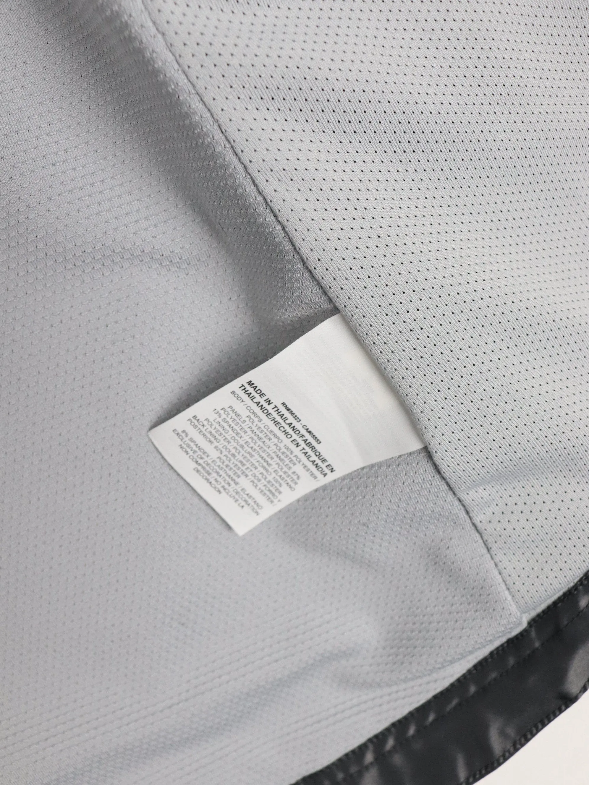 Nike Shield Jacket Mens Small Grey Full ZIiWindbreaker