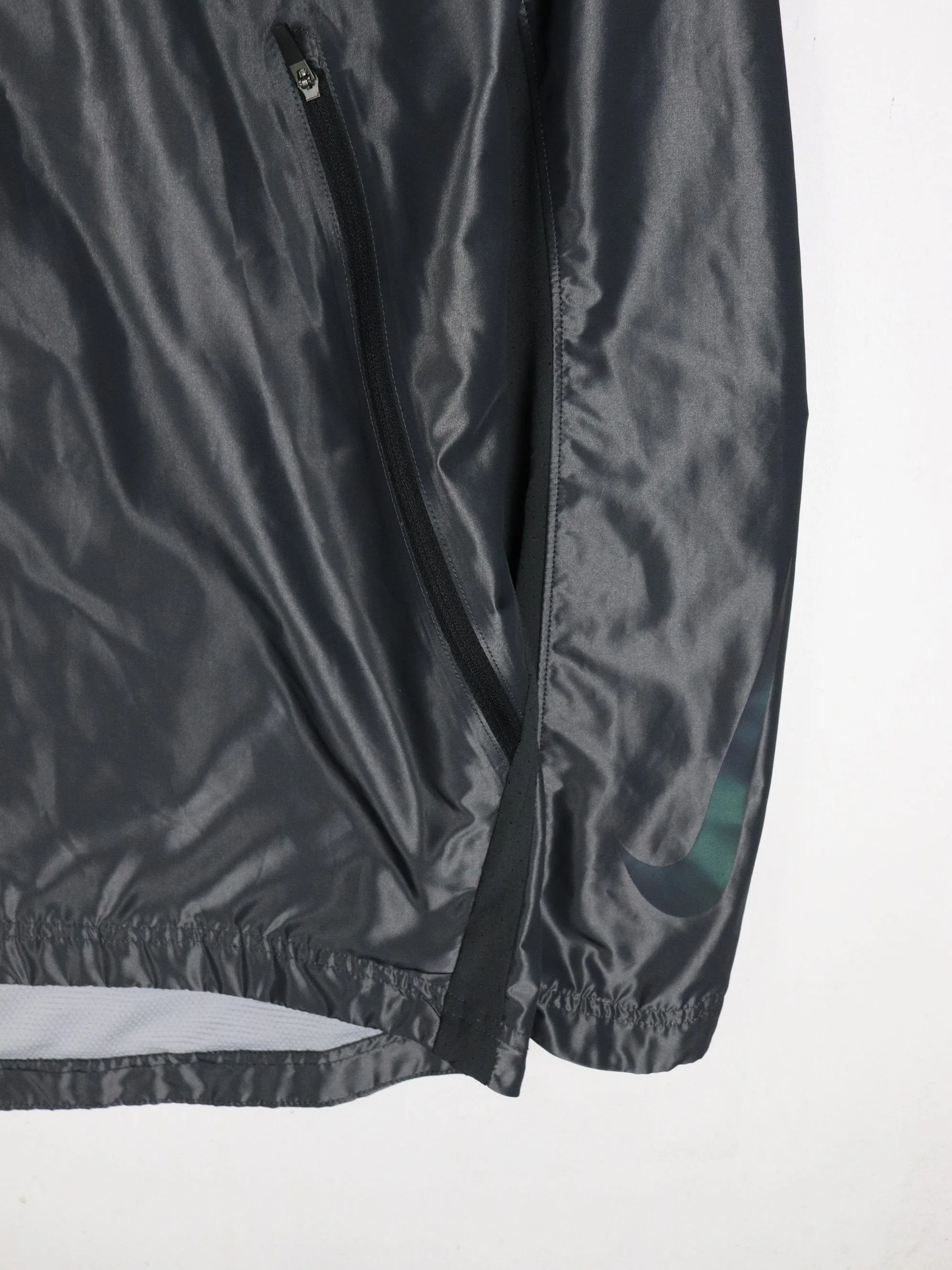 Nike Shield Jacket Mens Small Grey Full ZIiWindbreaker