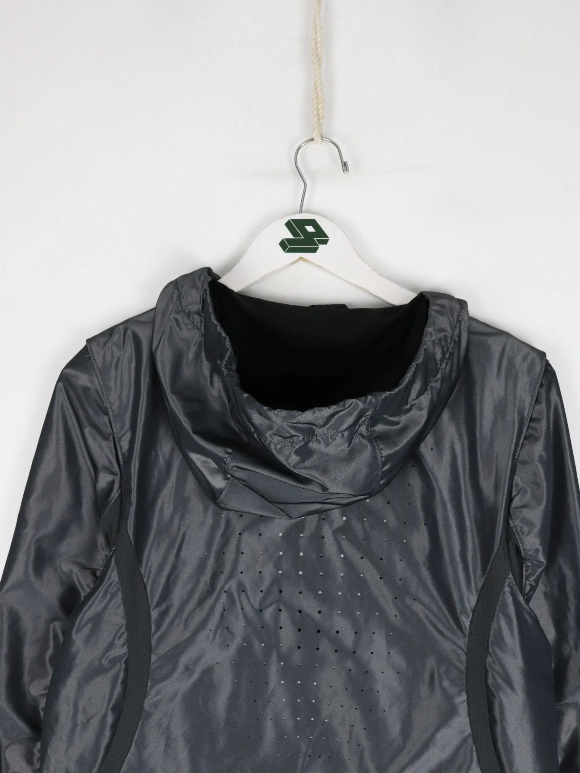 Nike Shield Jacket Mens Small Grey Full ZIiWindbreaker