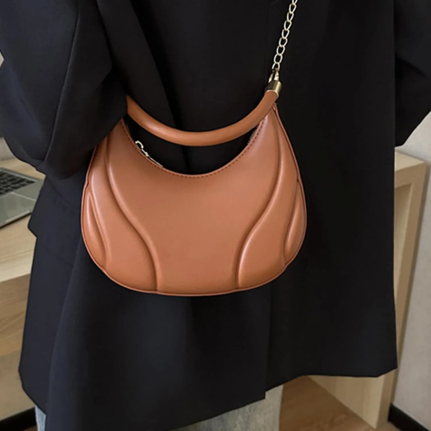 Summer Purses for Women 2025 Crossbody Fabric Nylon Multi Pocket Crossbody Bags Carry on Bag for Airplanes Women(Brown)