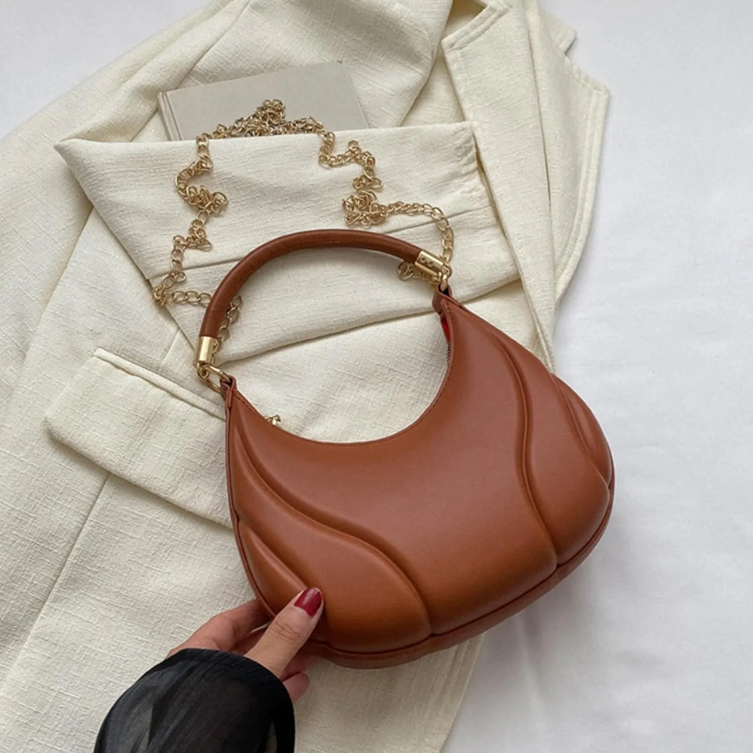 Summer Purses for Women 2025 Crossbody Fabric Nylon Multi Pocket Crossbody Bags Carry on Bag for Airplanes Women(Brown)
