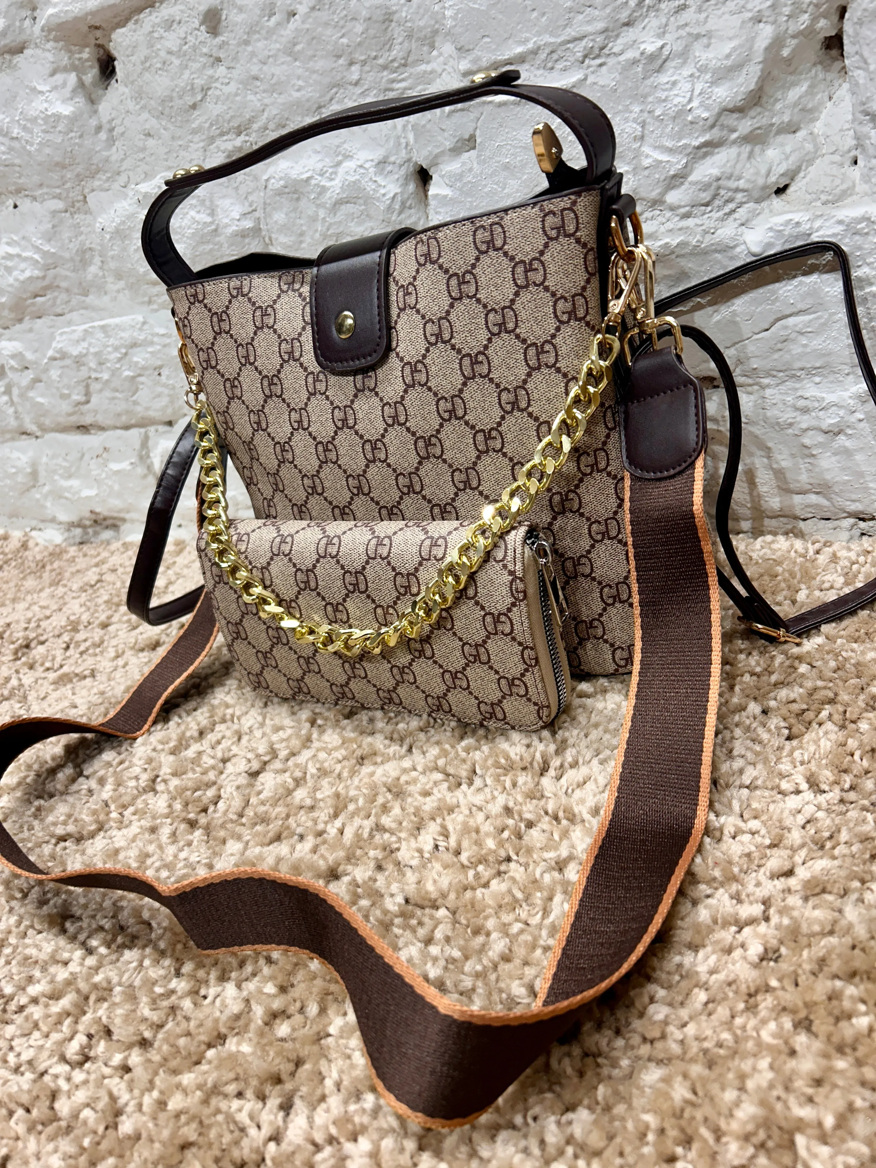 The City Luxe Bucket Bag With Purse and Three Straps