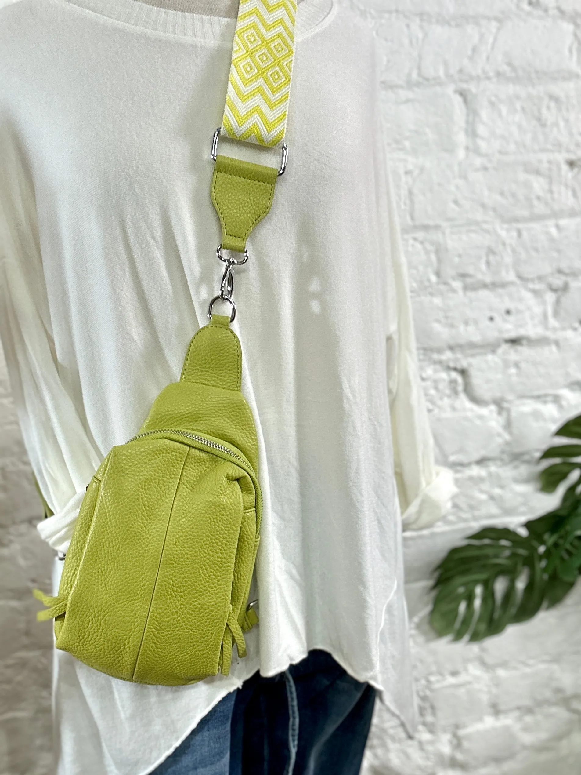 The Kensington Cross Body Bag With Fancy Handle
