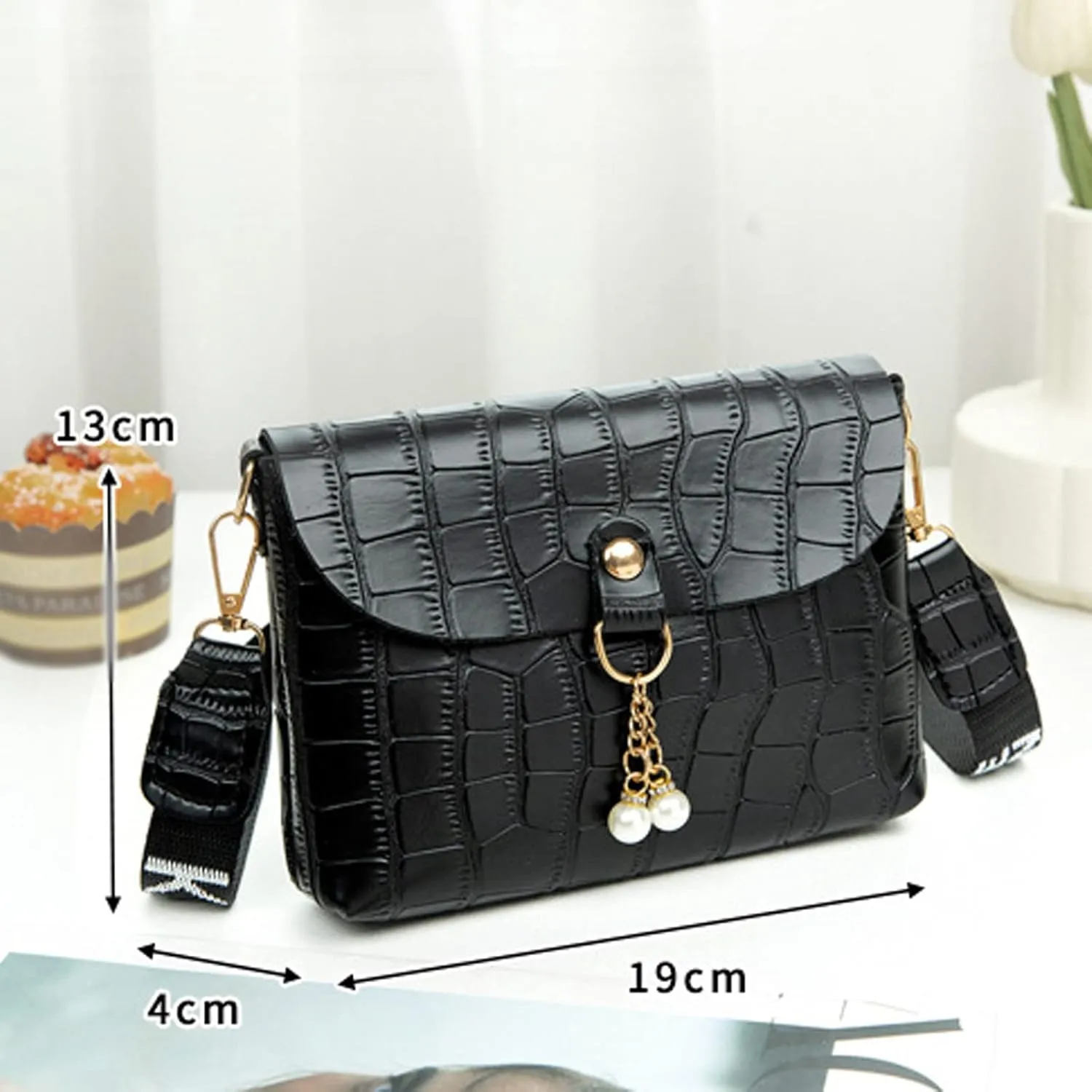Women's Multi-Pocket Shoulder Bags Waterproof Nylon Crossbody Bags for Woman Trendy Cute Purse for Women Trendy(One Size)